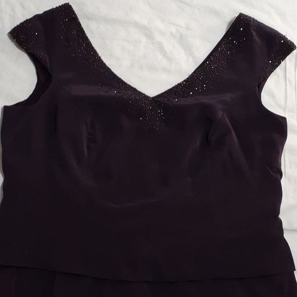 Plus Size - Montage by Mon Cherie Sz 20 - Picture 4 of 12